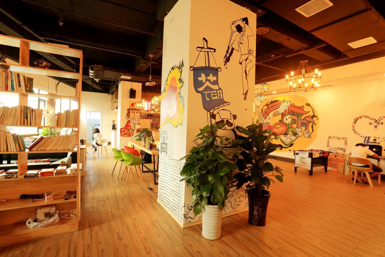 Infinite Stars Us Youth Hostel Τσενγκντού Εξωτερικό φωτογραφία