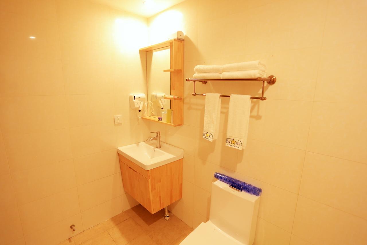 Infinite Stars Us Youth Hostel Τσενγκντού Εξωτερικό φωτογραφία