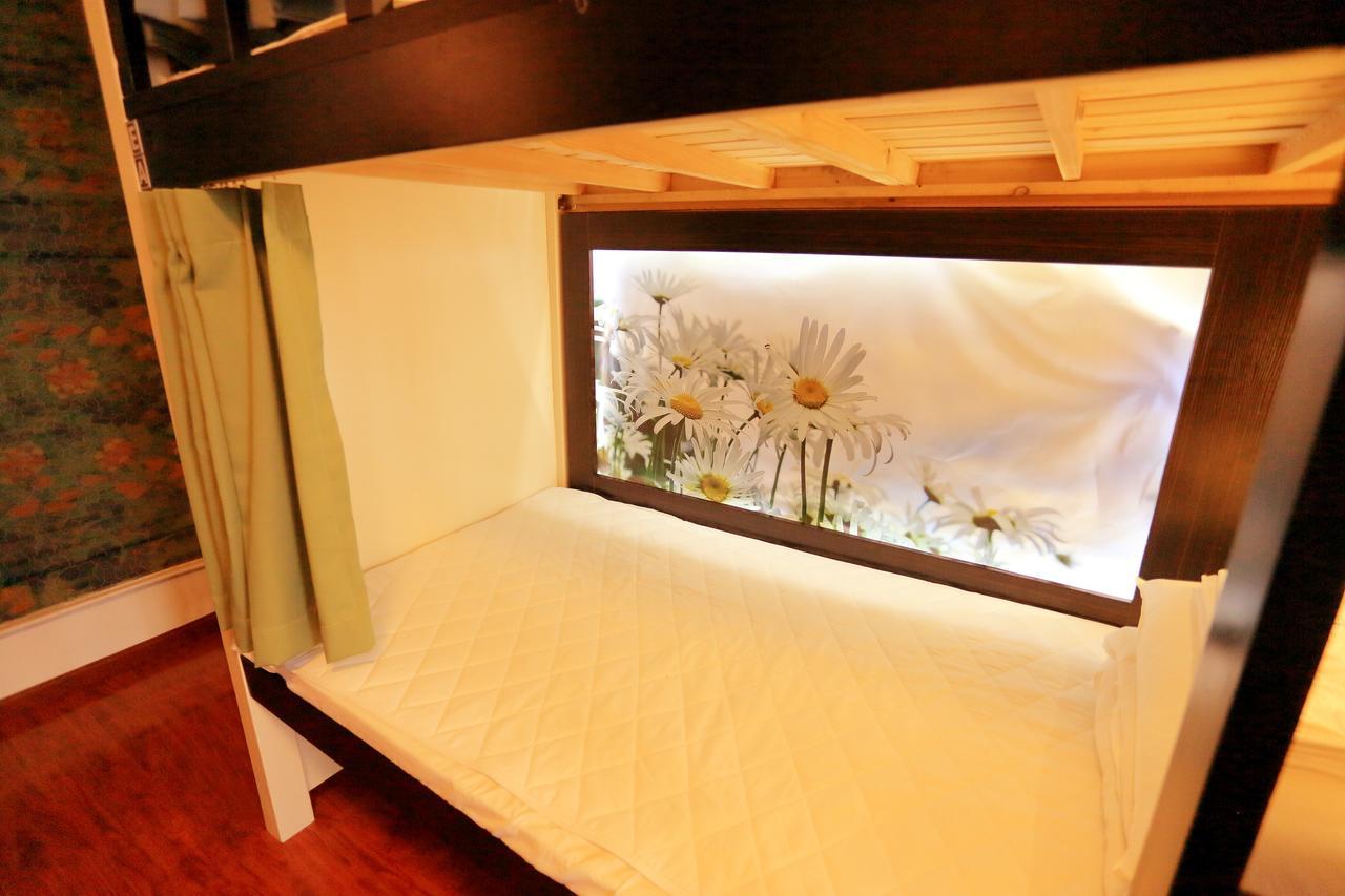 Infinite Stars Us Youth Hostel Τσενγκντού Εξωτερικό φωτογραφία